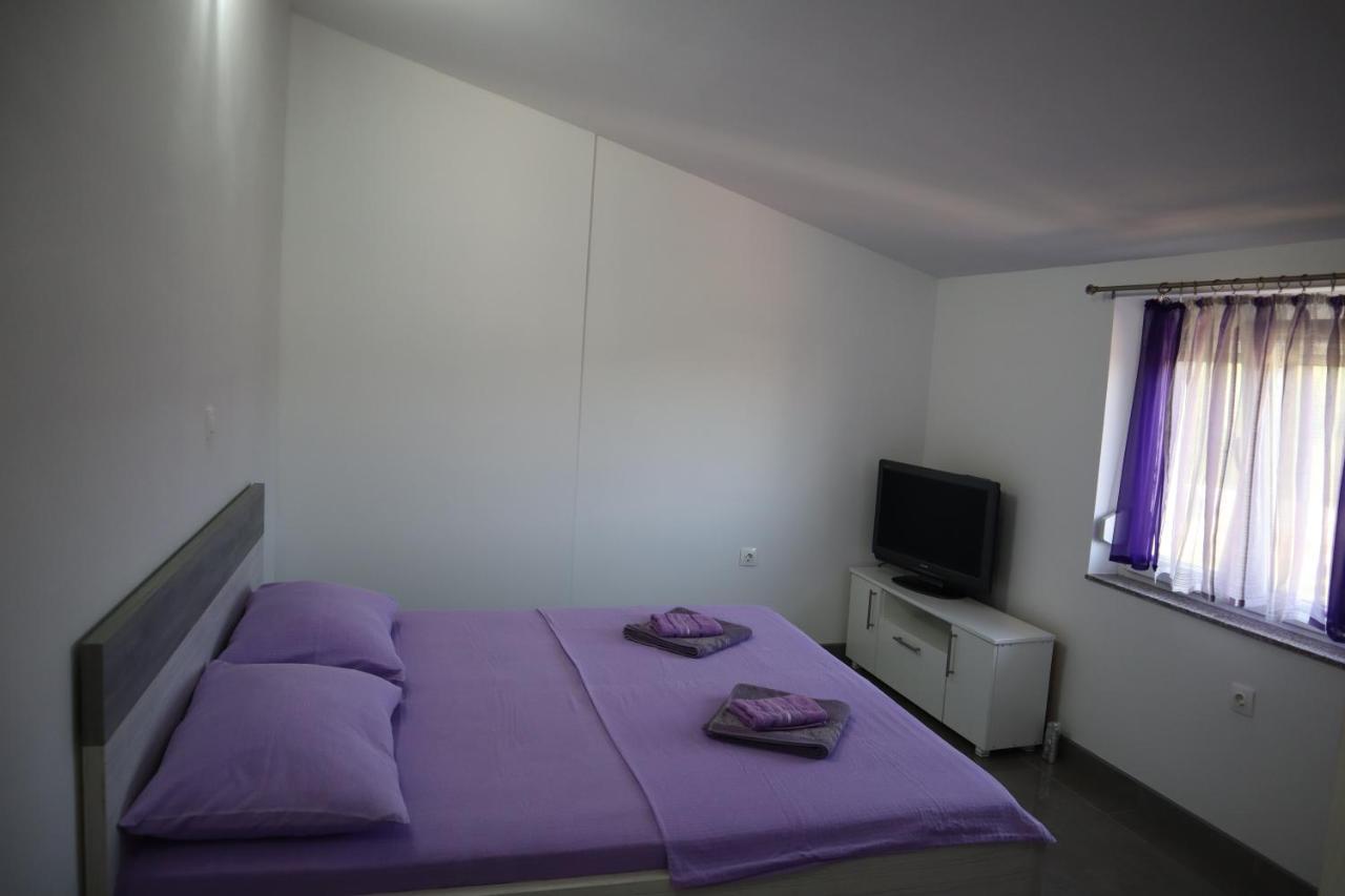 Apartment Mario Pula Exterior foto