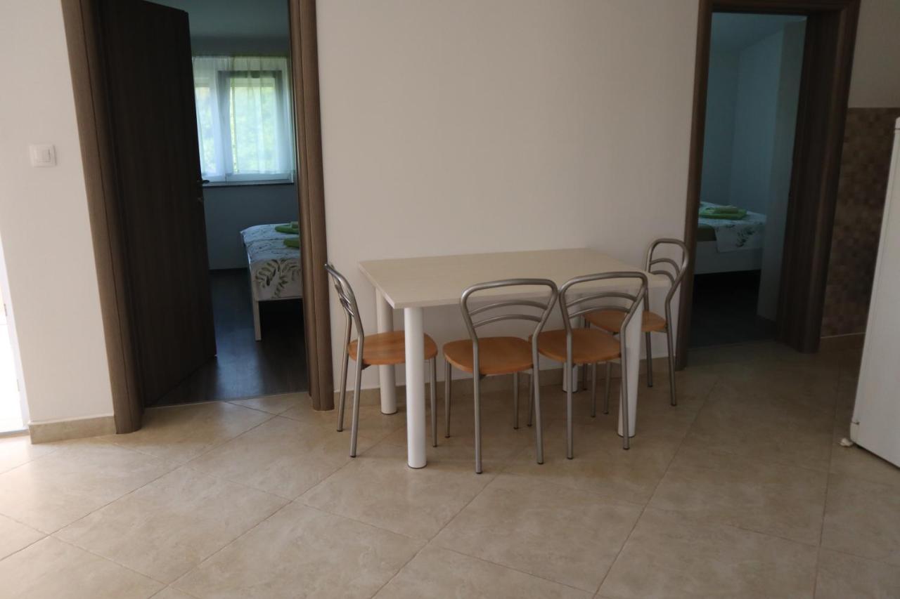 Apartment Mario Pula Exterior foto
